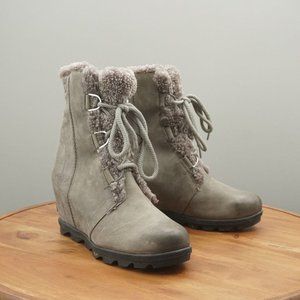 Sorel Womens Joan Wedge Boots Shearling Sheep Lined Lace Up Gray Leather Size 12